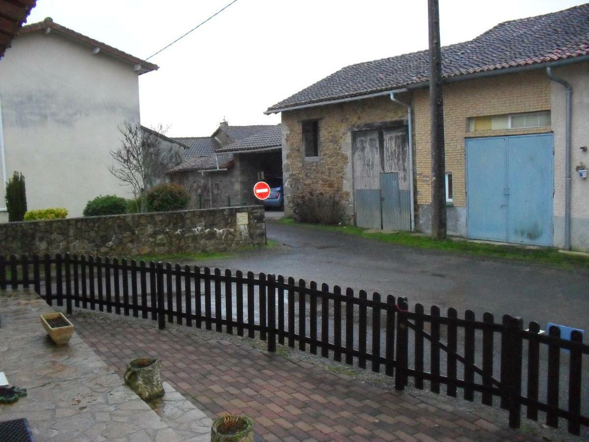 L'Ancienne Epicerie Hotel Oradour-sur-Glane Bagian luar foto